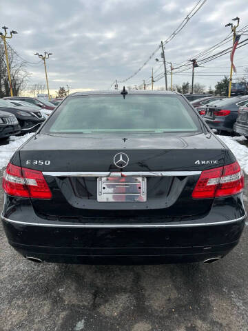 2011 Mercedes-Benz E-Class