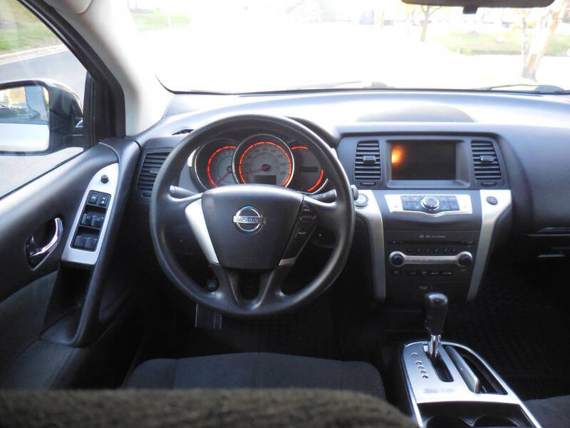 2009 Nissan Murano S