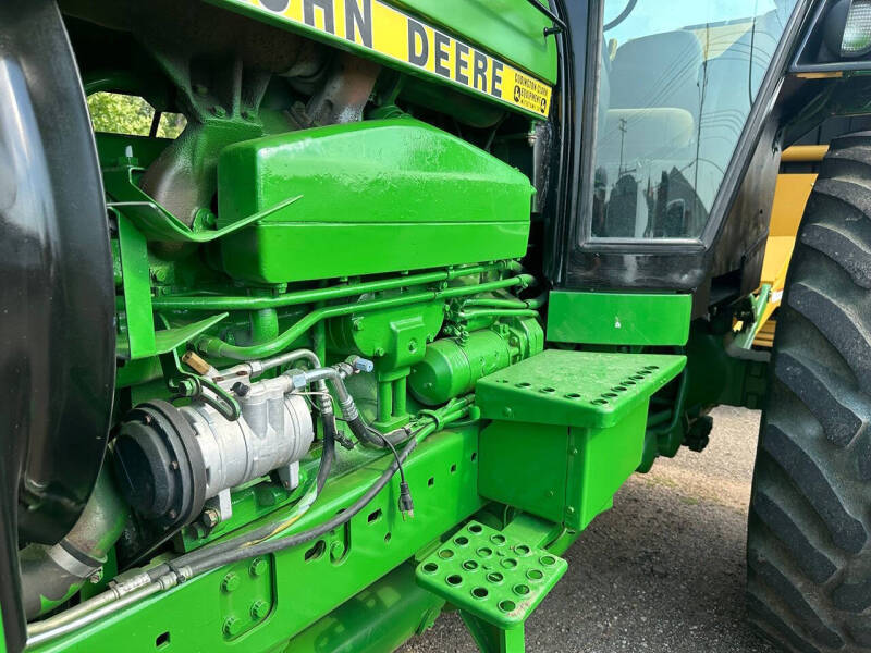 1984 John Deere 4850