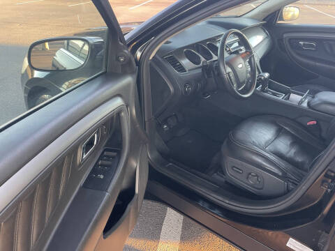 2011 Ford Taurus SEL