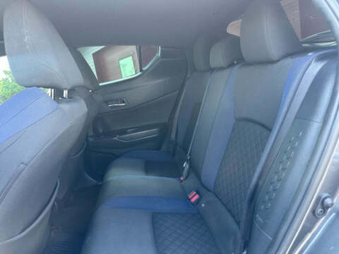 2021 Toyota C-HR XLE