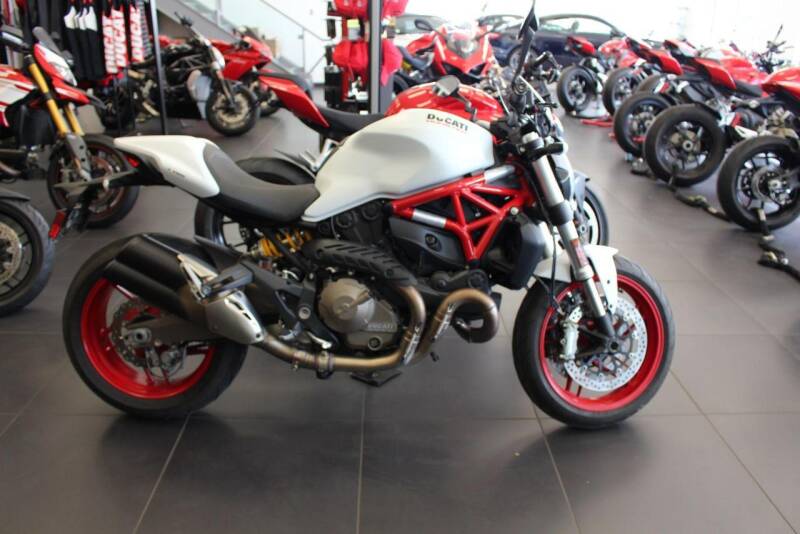 2015 Ducati Monster 821 for sale at Peninsula Motor Vehicle Group in Oakville NY