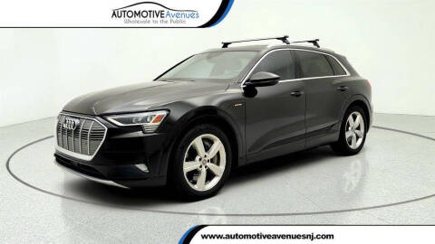 2019 Audi e-tron quattro Premium Plus