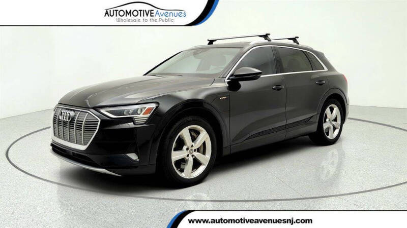2019 Audi e-tron quattro Premium Plus