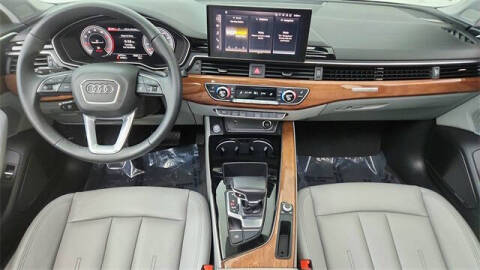 2024 Audi A4 quattro Premium Plus 40 TFSI