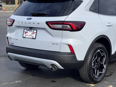 2026 Ford Escape Platinum