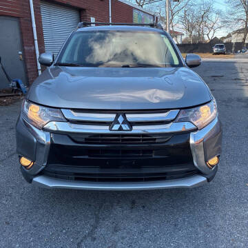 2018 Mitsubishi Outlander SE