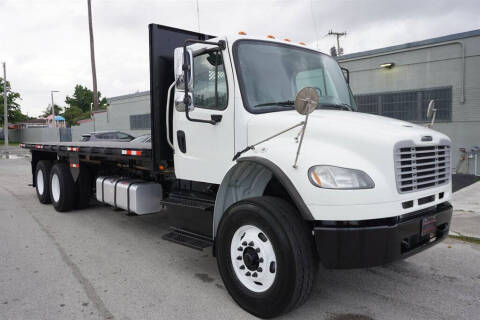 2015 Freightliner M2 106