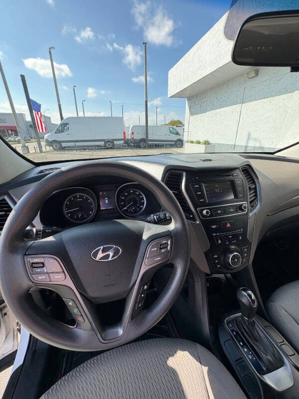2017 Hyundai Santa Fe Sport 2.4L