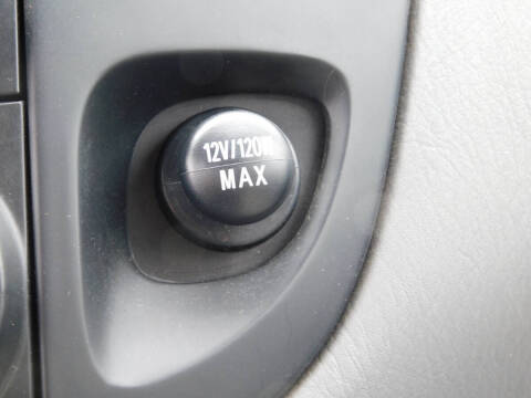 2004 Mazda MPV LX