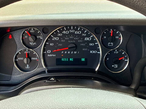 2025 Chevrolet Express LT 3500