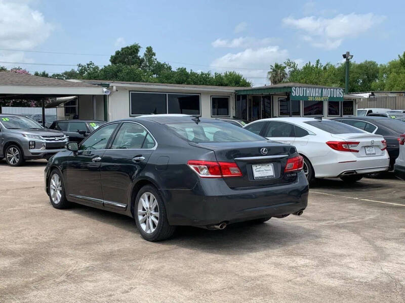 2011 Lexus ES 350