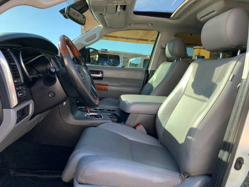 2018 Toyota Sequoia Platinum