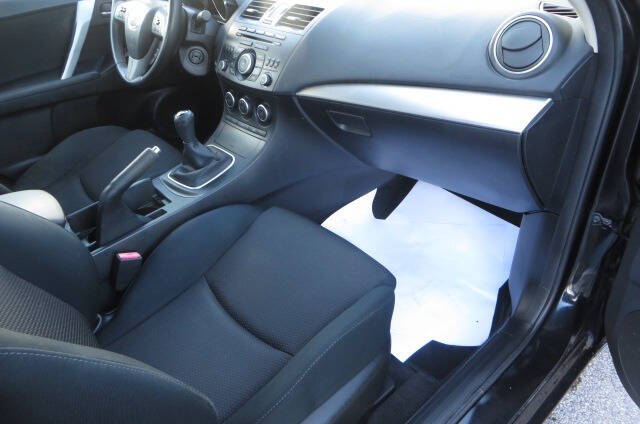 2012 Mazda MAZDA3 s Touring