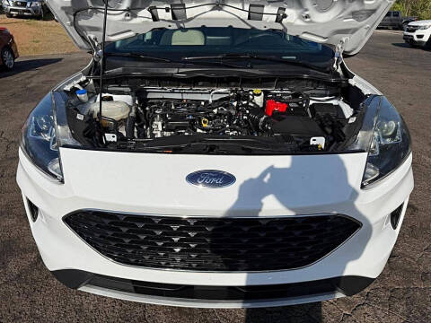 2021 Ford Escape SE