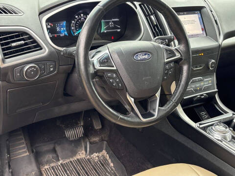 2019 Ford Edge SEL