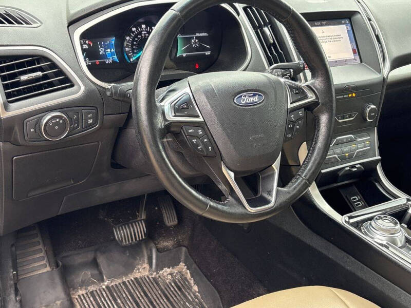 2019 Ford Edge SEL