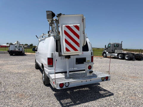 2013 Ford E-Series E-350 SD