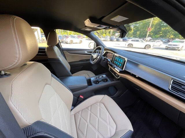 2024 Volkswagen Atlas Cross Sport SE 4Motion