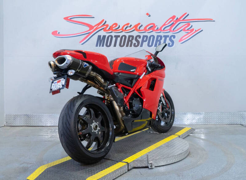 2011 Ducati 848 Evo