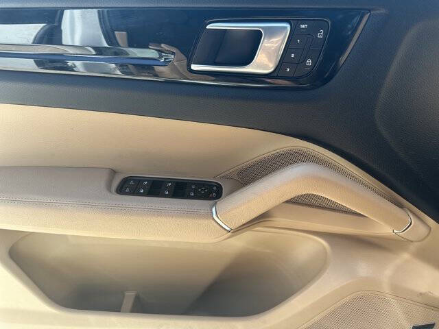 2022 Porsche Cayenne