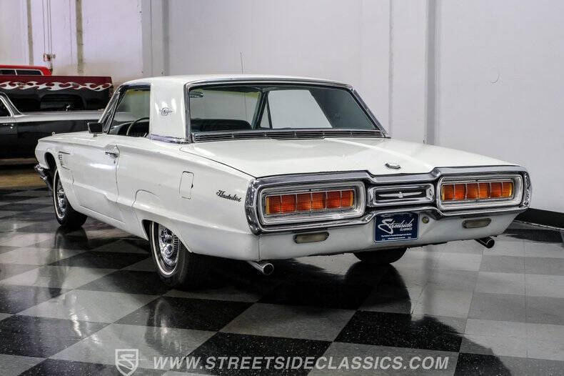1965 Ford Thunderbird