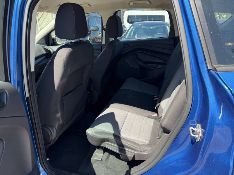 2017 Ford Escape S