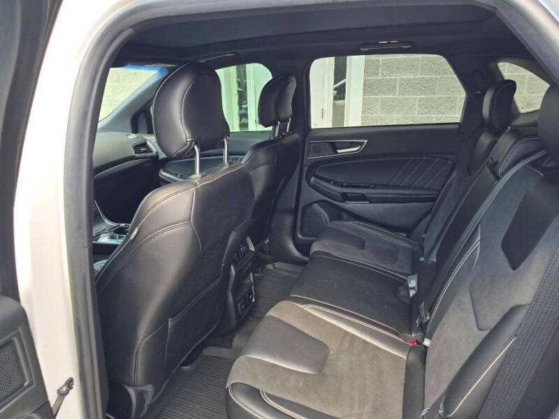 2019 Ford Edge ST