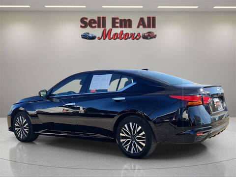 2024 Nissan Altima 2.5 SV