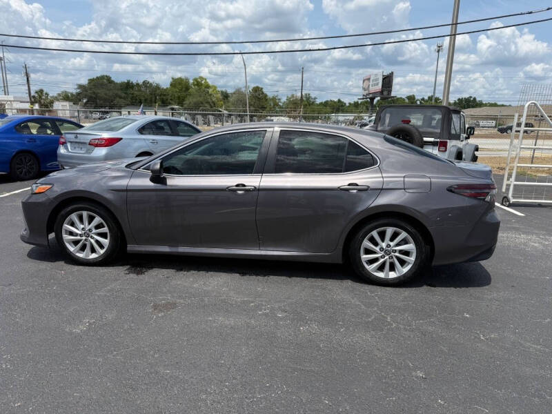 2022 Toyota Camry LE