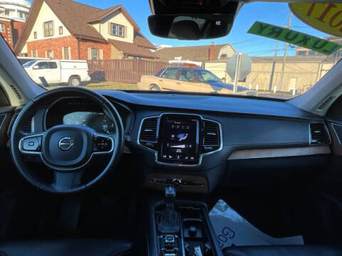 2017 Volvo XC90 T6 Inscription