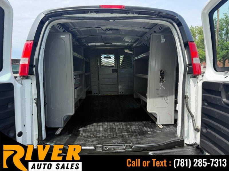 2019 Chevrolet Express 2500