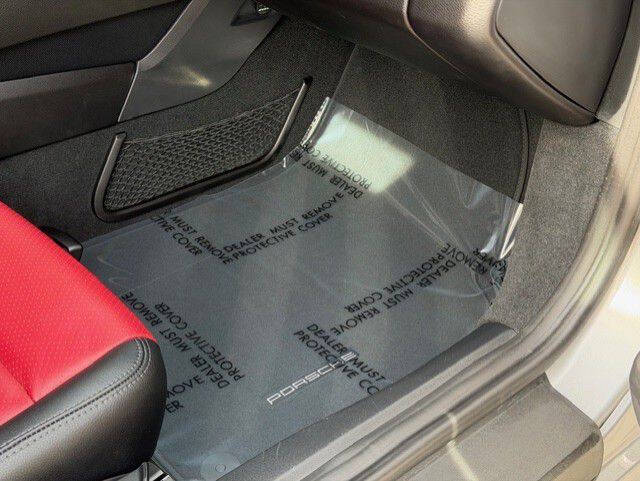 2024 Porsche 718 Cayman