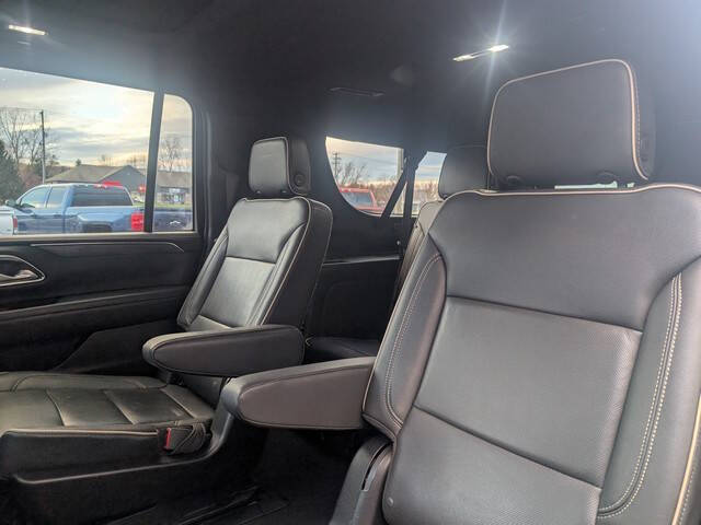 2022 GMC Yukon XL SLT