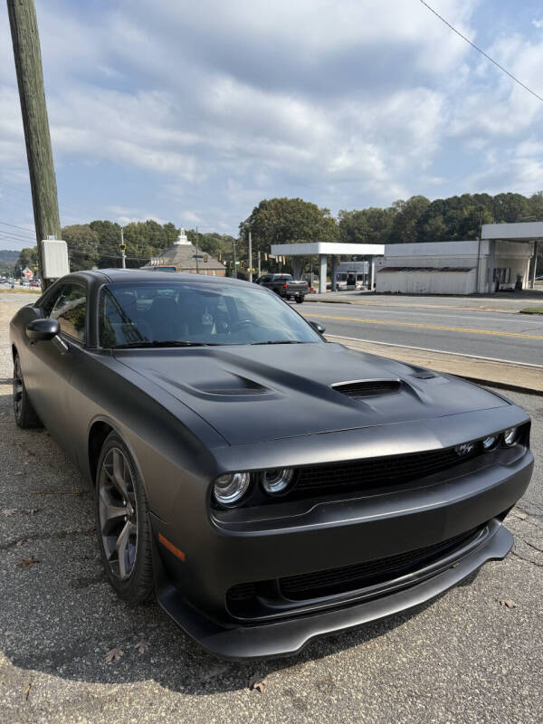 2017 Dodge Challenger R/T Plus Shaker