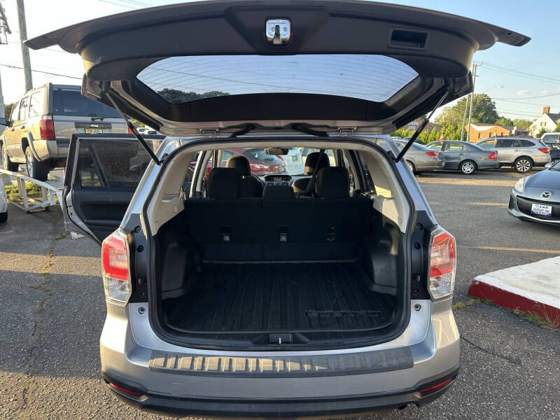 2017 Subaru Forester 2.5i