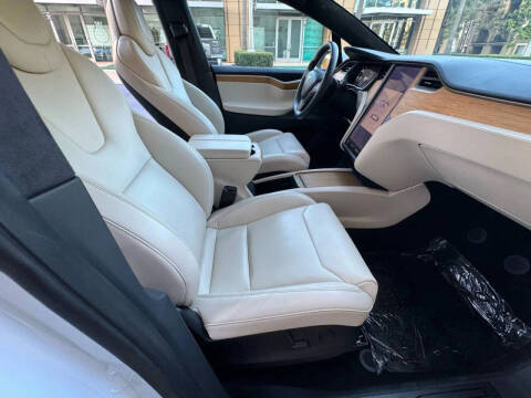 2019 Tesla Model X Long Range