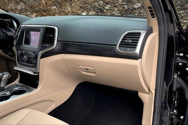 2019 Jeep Grand Cherokee Laredo E