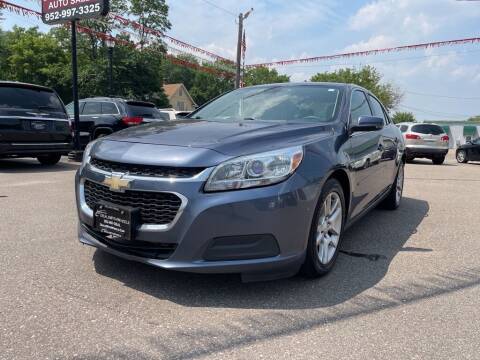 2014 Chevrolet Malibu for sale at Dealswithwheels in Inver Grove Heights MN
