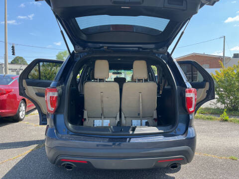 2016 Ford Explorer
