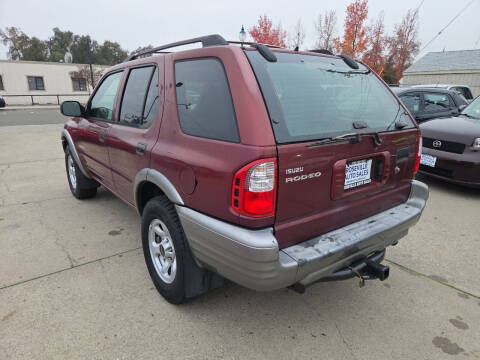 2002 Isuzu Rodeo S