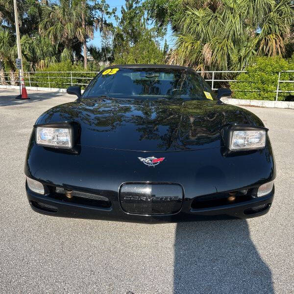 2003 Chevrolet Corvette 16