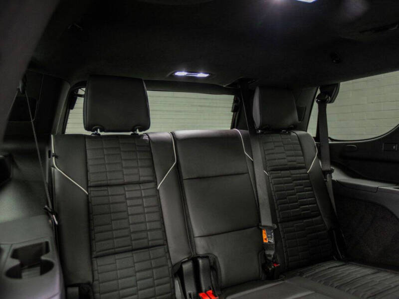2025 Cadillac Escalade-V