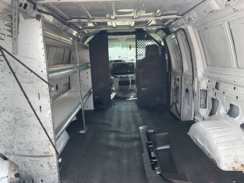 2011 Ford E-Series E-350 SD