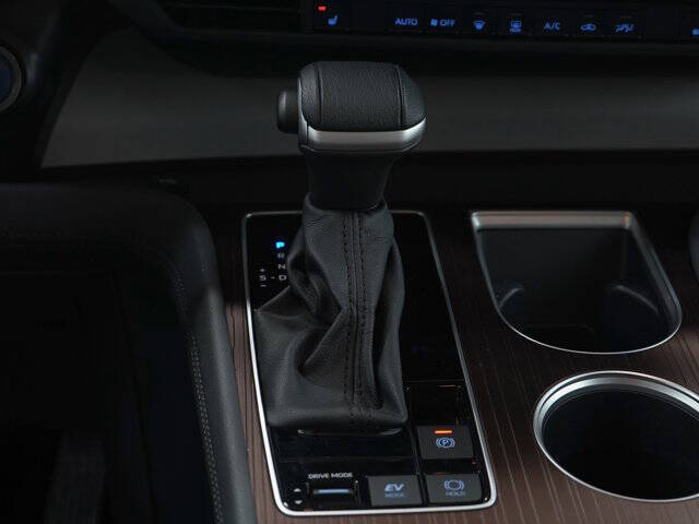 2024 Toyota Sienna XLE 7-Passenger