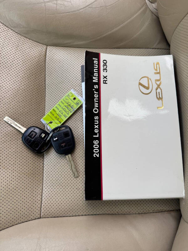 2006 Lexus ES 330 - Photo 20