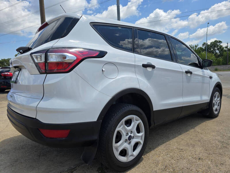 2017 Ford Escape S