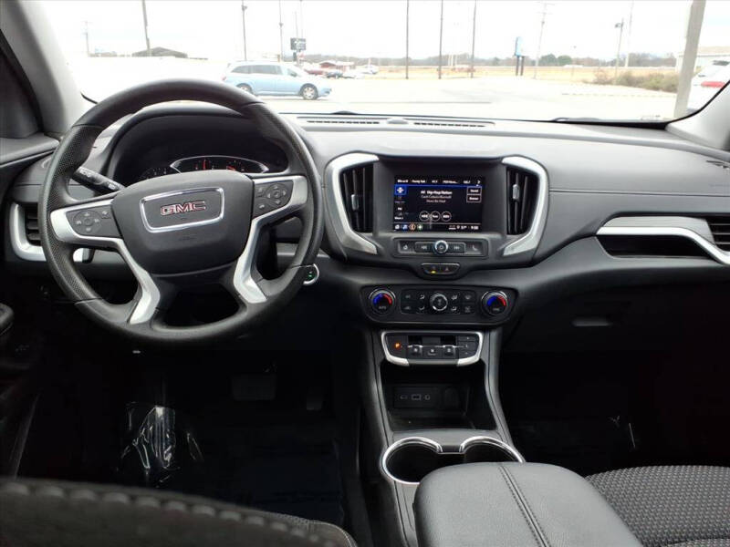 2023 GMC Terrain SLE