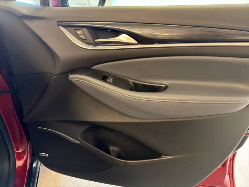 2024 Buick Enclave Premium