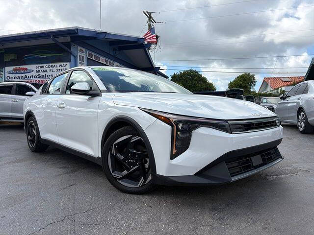 2025 Kia K4 EX